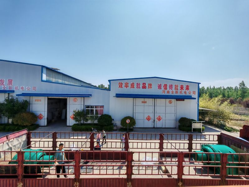 2台YRT630-8/570KW/10KV电机发货机械厂